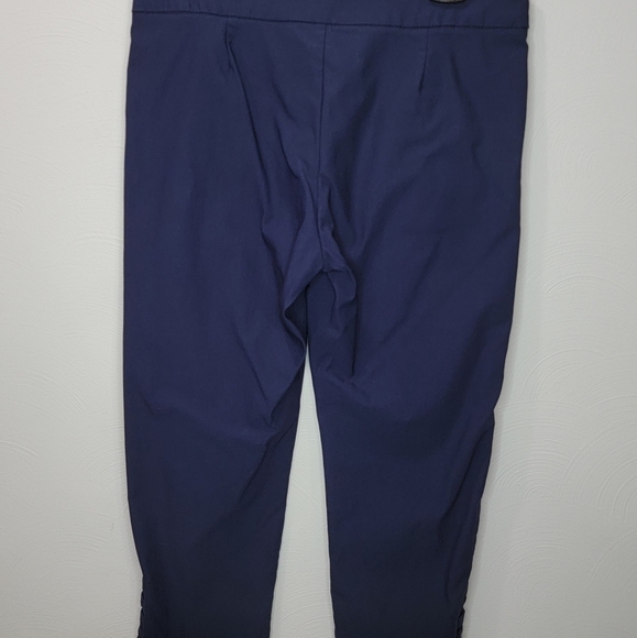 Lee Stretch Capris - Picture 2 of 5